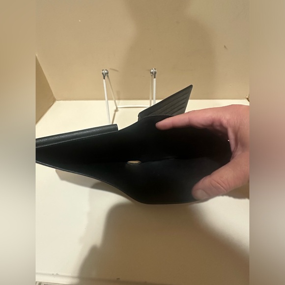 Louis Vuitton Tiaga XL Men’s Wallet - Picture 15 of 16